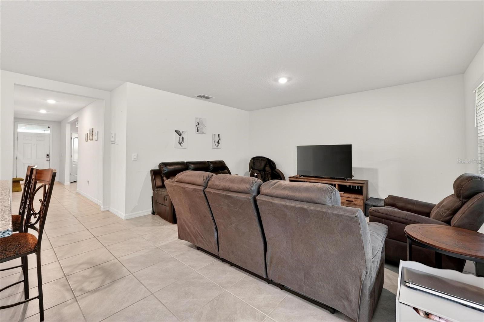 3007 STATEN DR, DELTONA, FL, 32738