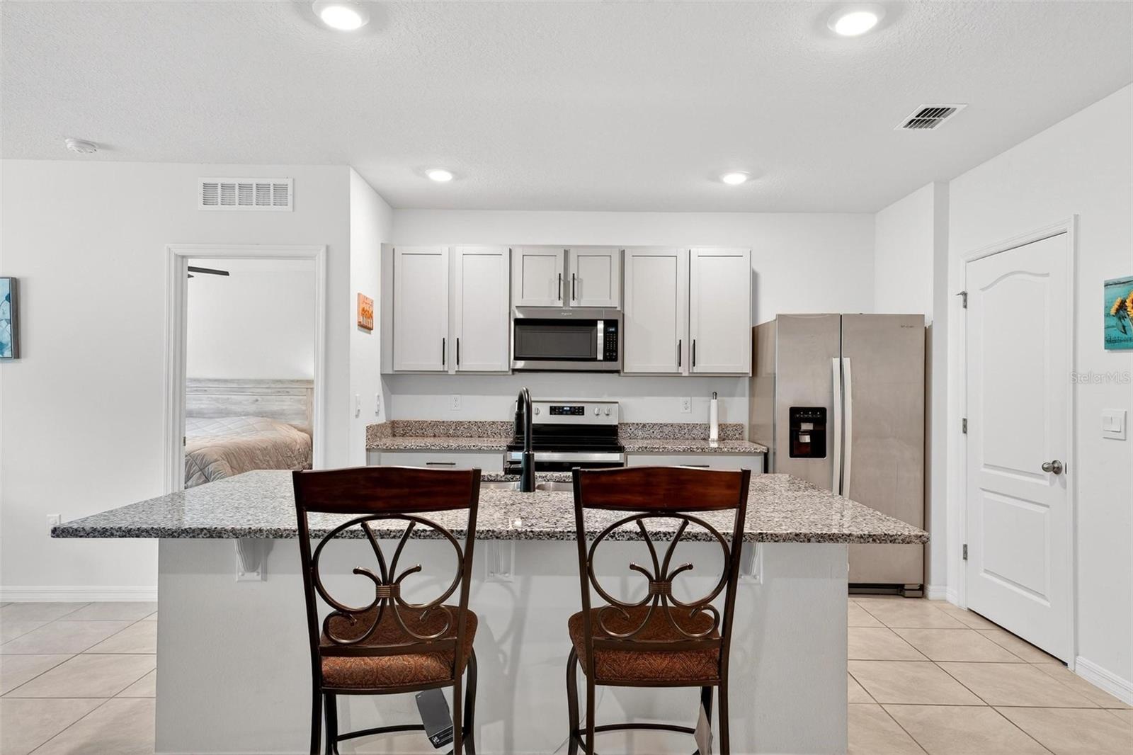 3007 STATEN DR, DELTONA, FL, 32738