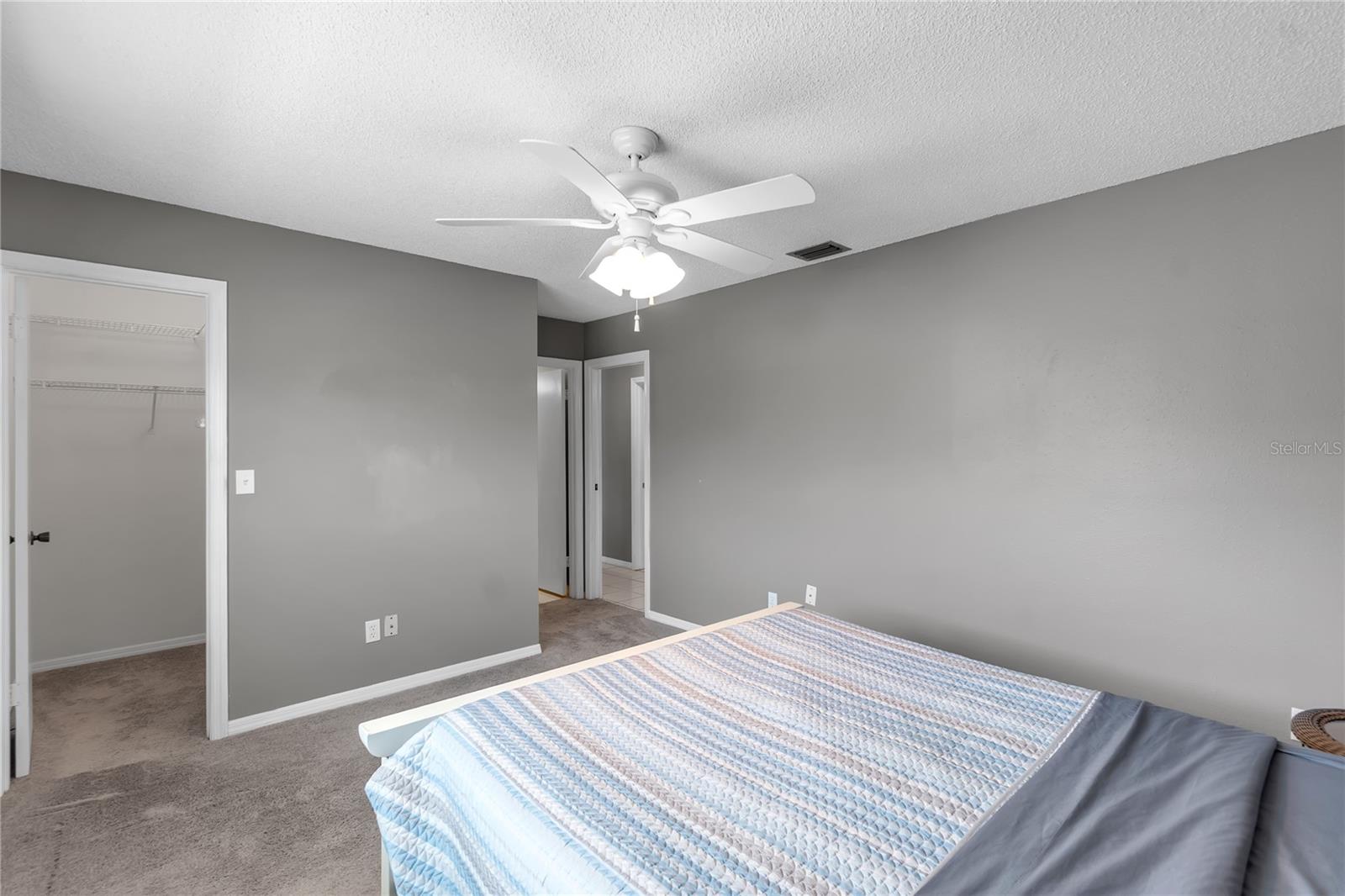 702 HUXLEY PL, SUN CITY CENTER, FL, 33573