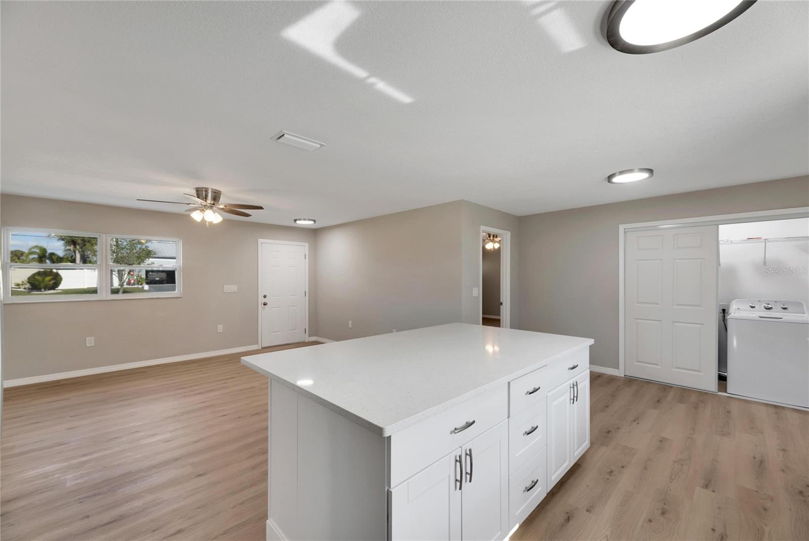 660 FLAMINGO DR, APOLLO BEACH, FL, 33572