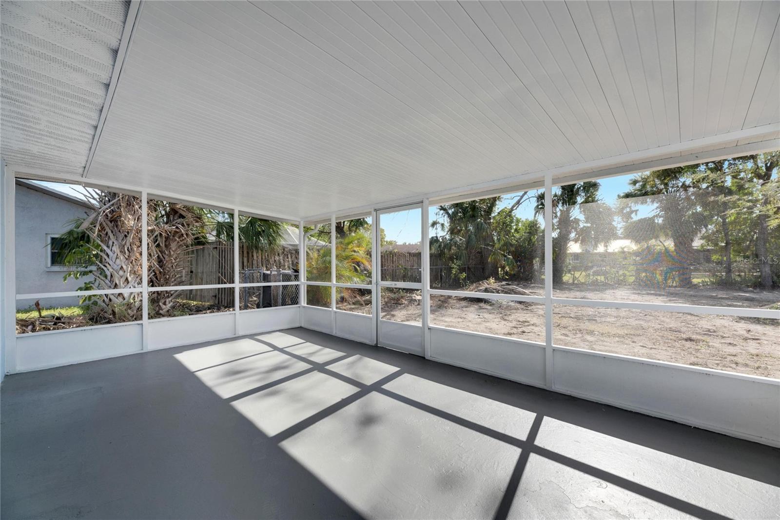 660 FLAMINGO DR, APOLLO BEACH, FL, 33572