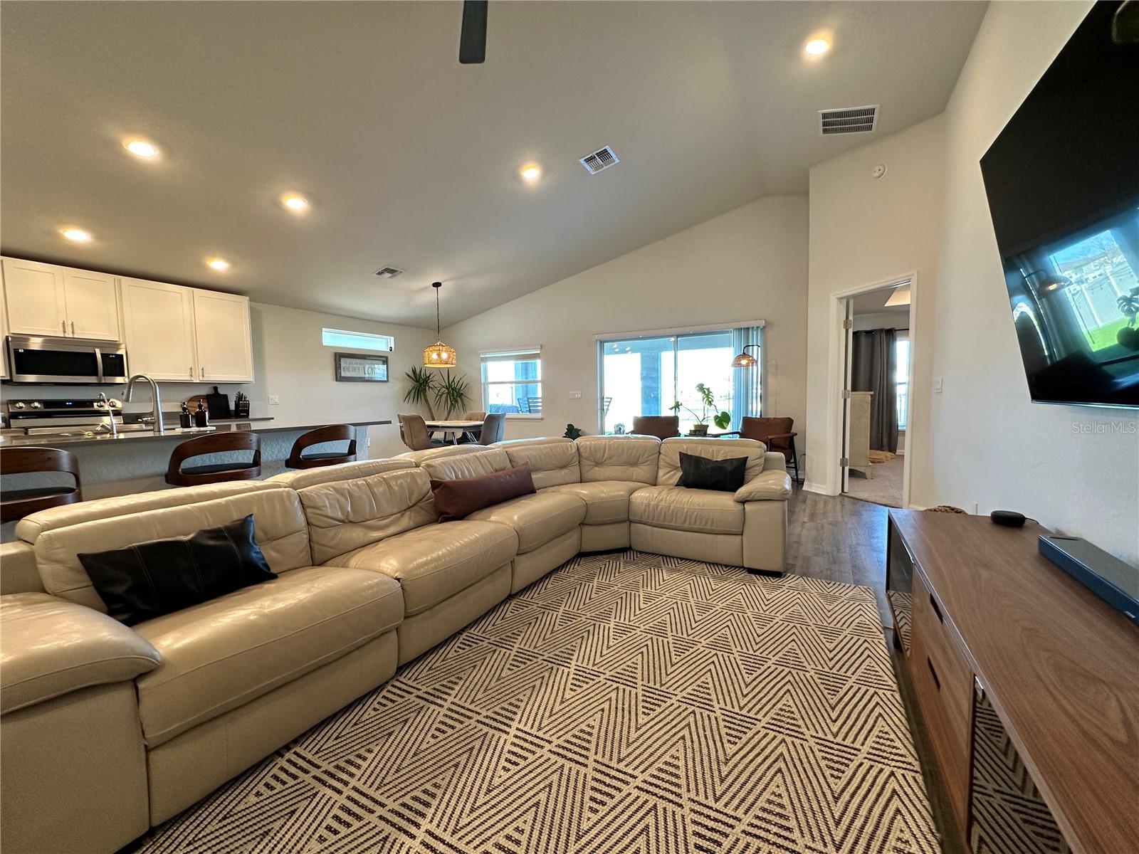 353 WINDY WILLOW WAY, ST CLOUD, FL, 34771