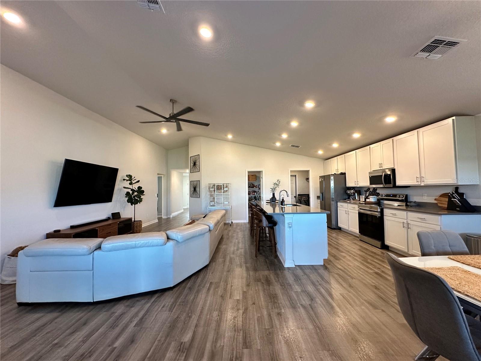 353 WINDY WILLOW WAY, ST CLOUD, FL, 34771