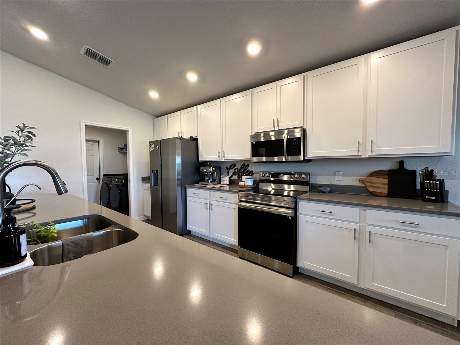 353 WINDY WILLOW WAY, ST CLOUD, FL, 34771