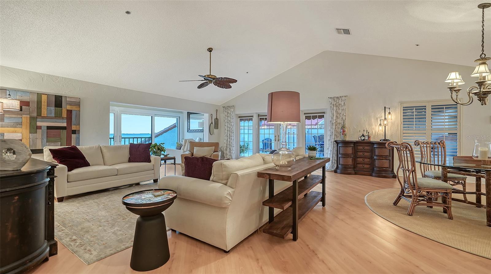 4557 BAY CLUB DR, BRADENTON, FL, 34210