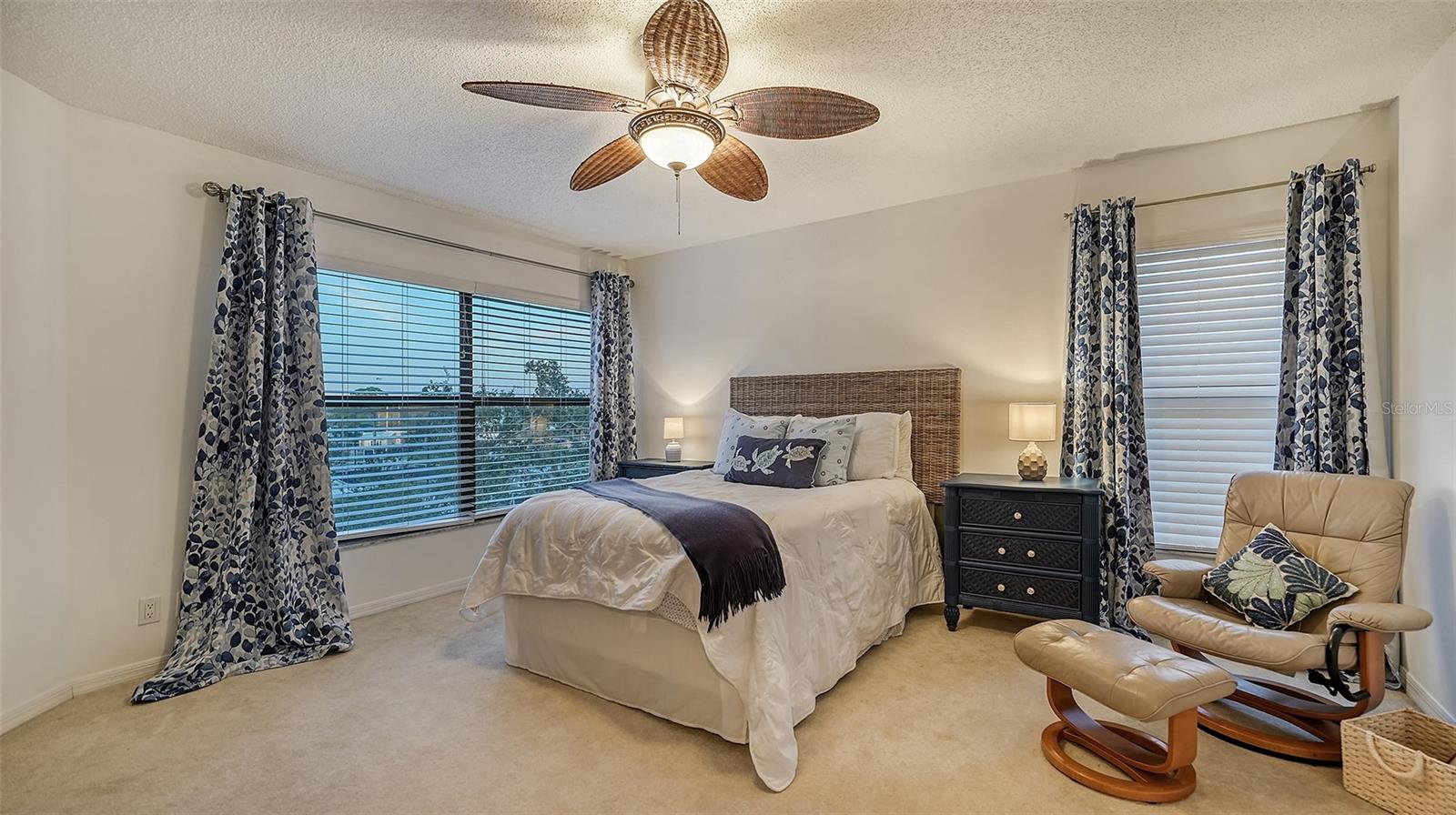 4557 BAY CLUB DR, BRADENTON, FL, 34210