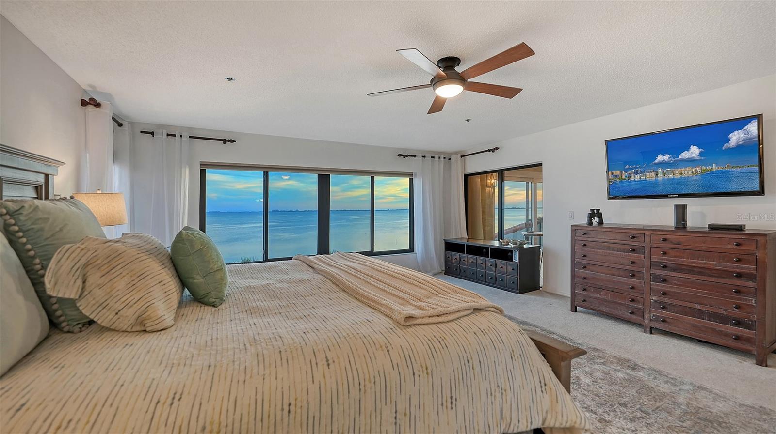 4557 BAY CLUB DR, BRADENTON, FL, 34210