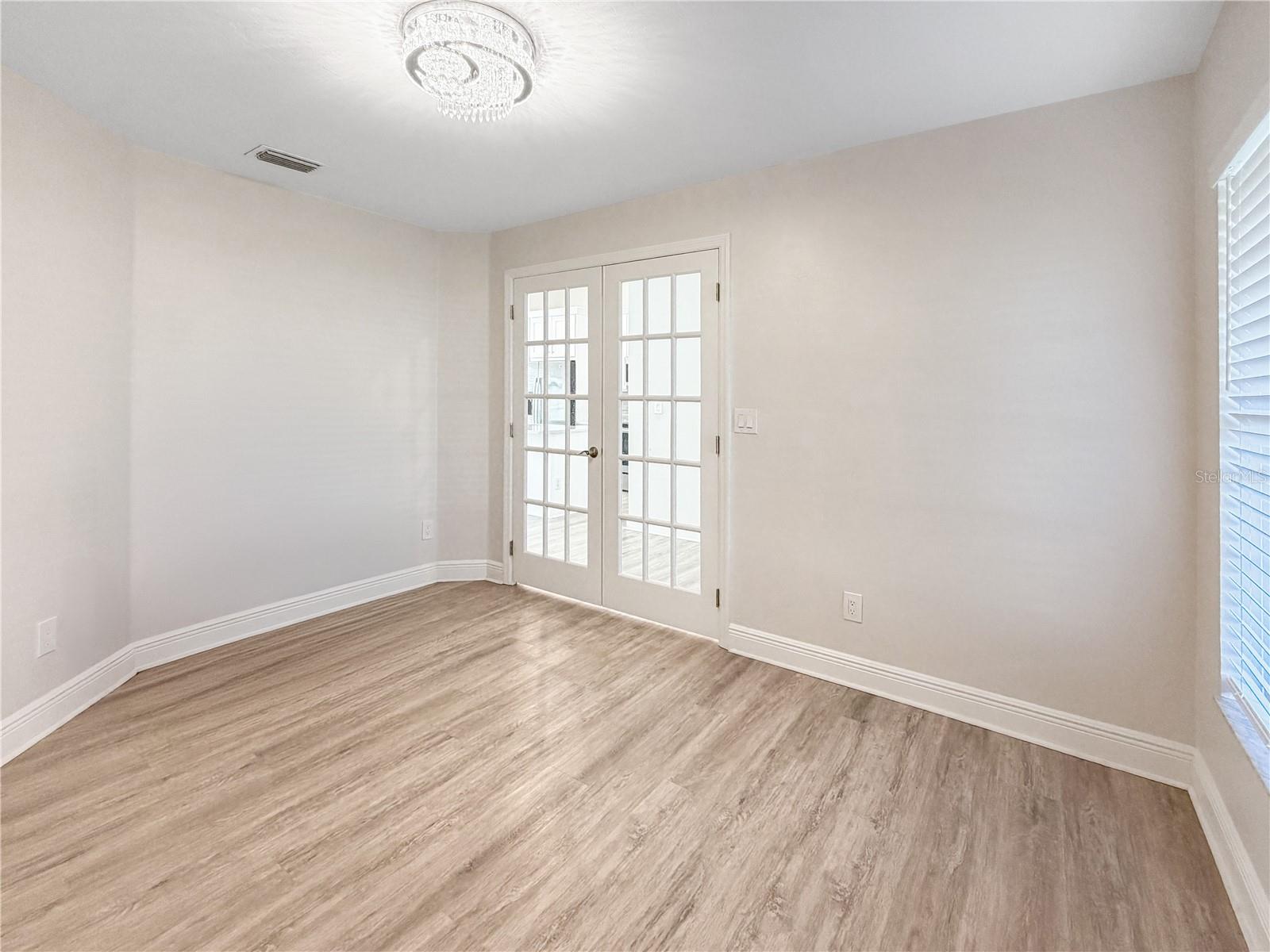 629 NW 17TH PL, CAPE CORAL, FL, 33993