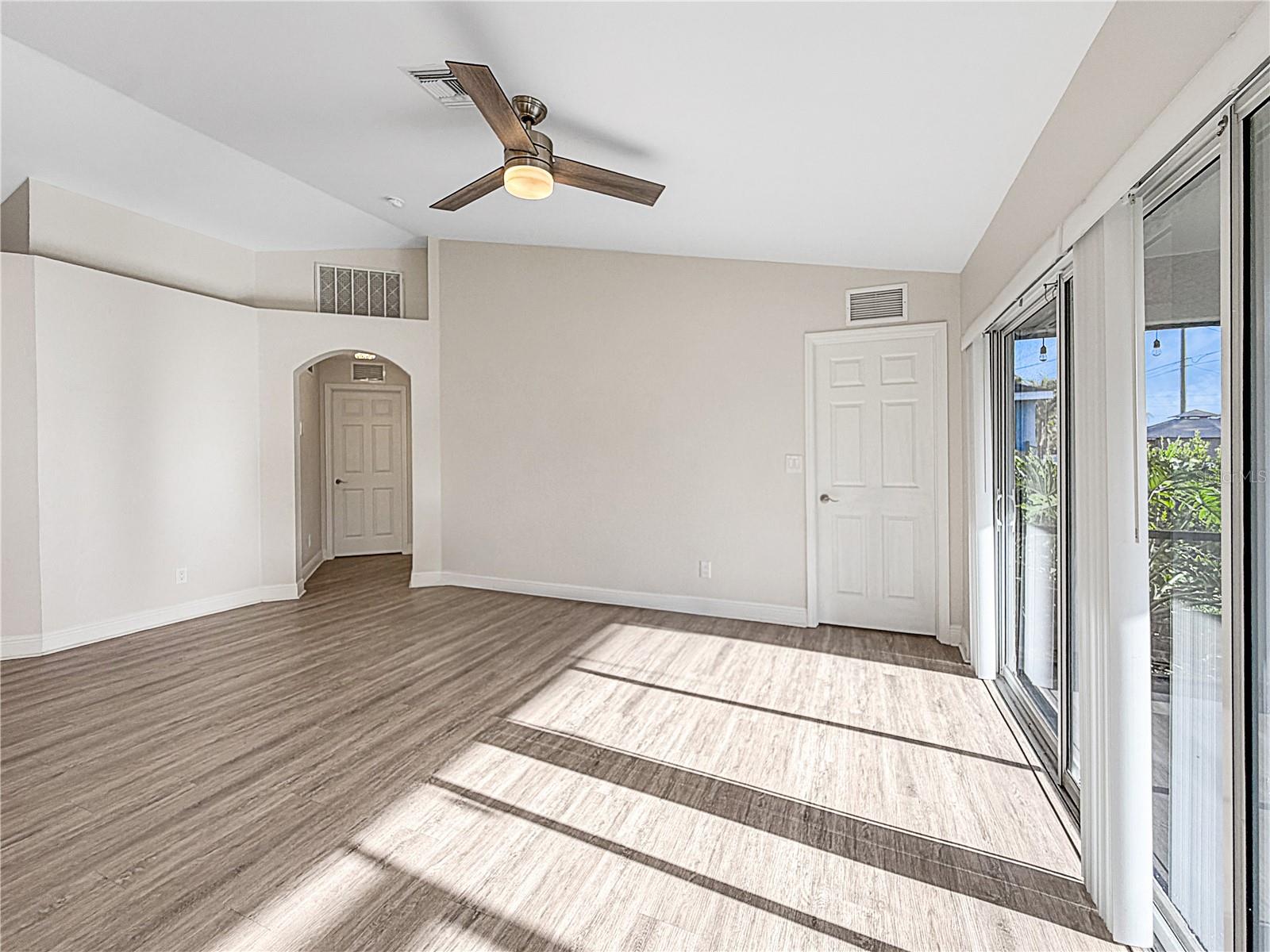 629 NW 17TH PL, CAPE CORAL, FL, 33993