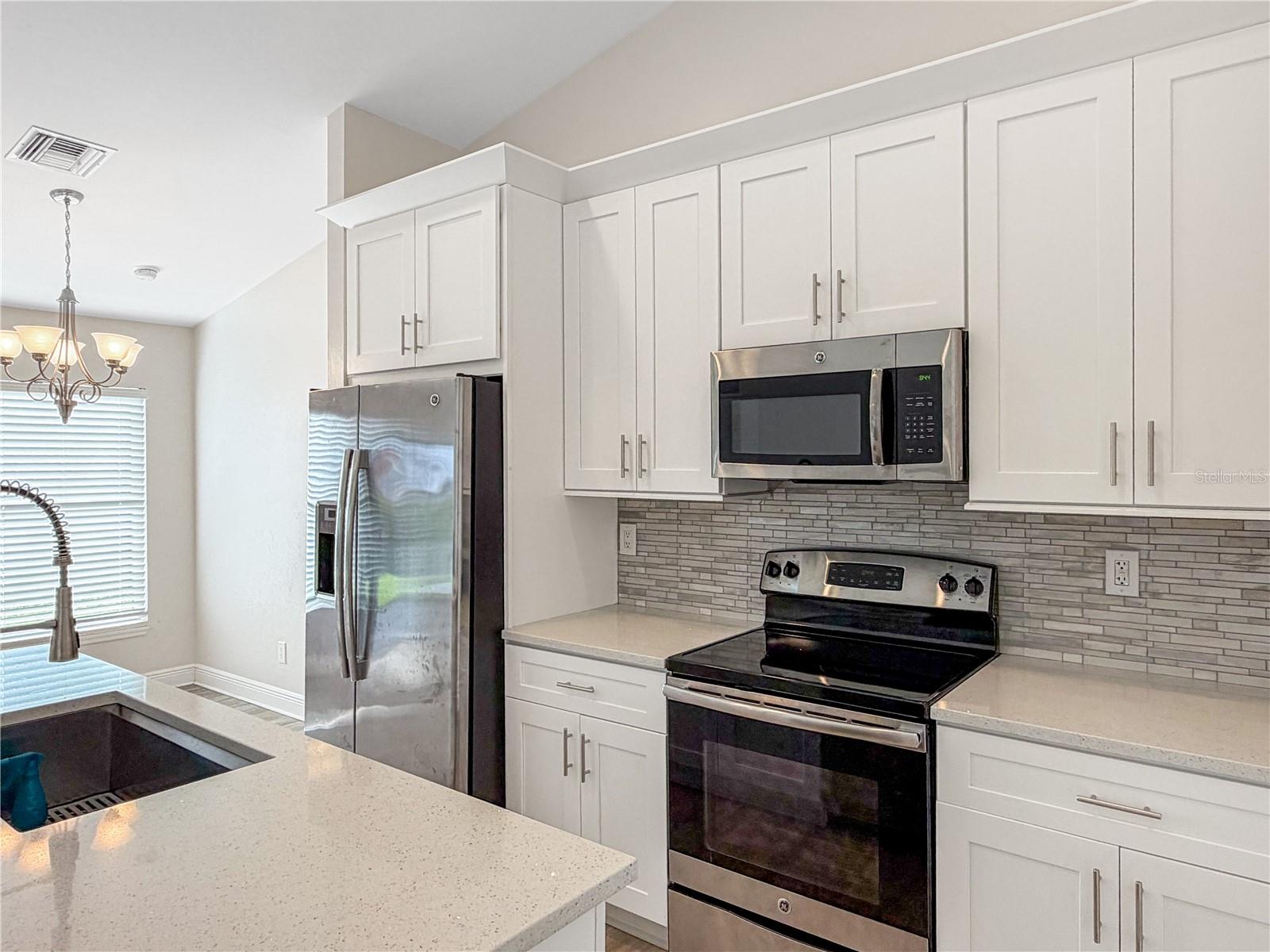 629 NW 17TH PL, CAPE CORAL, FL, 33993