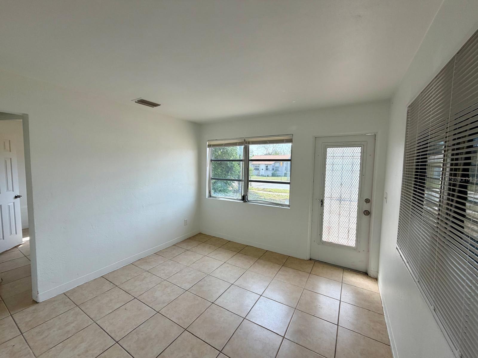 4627 19TH AVE S, ST PETERSBURG, FL, 33711