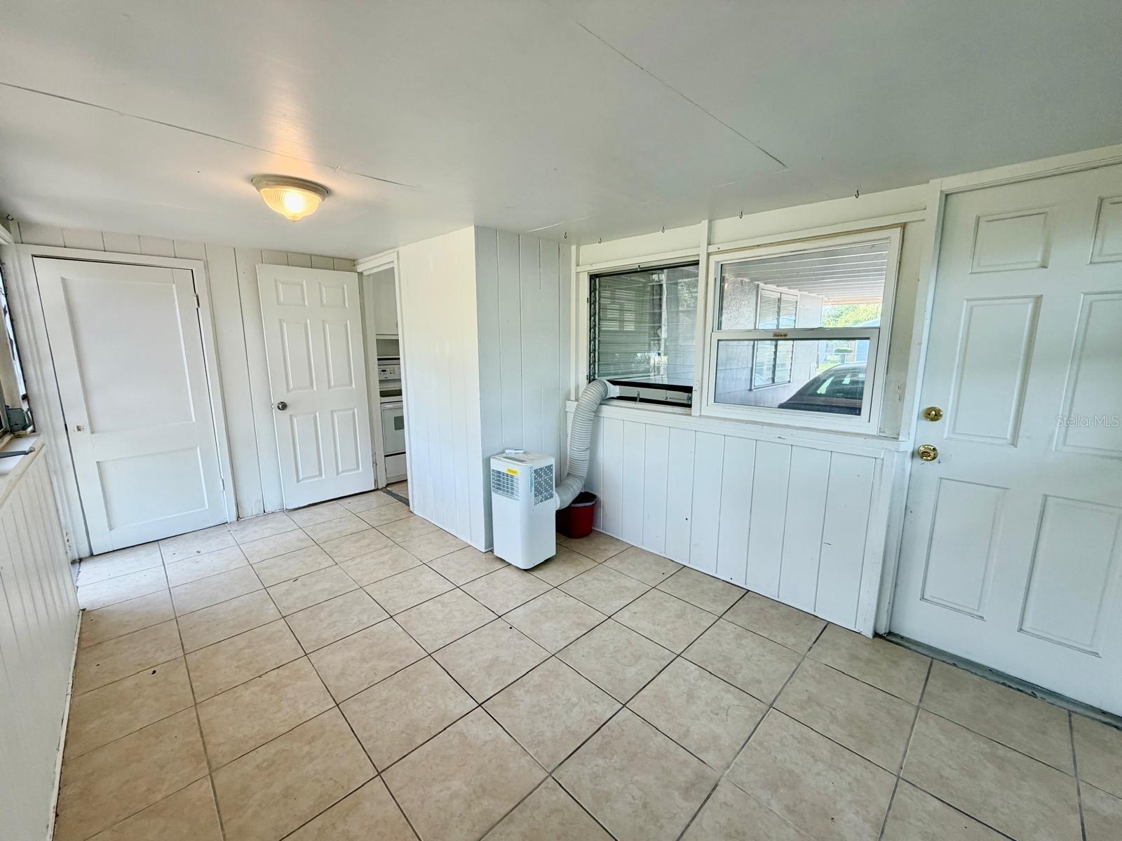 4627 19TH AVE S, ST PETERSBURG, FL, 33711