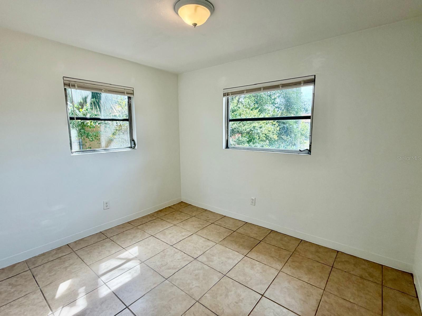 4627 19TH AVE S, ST PETERSBURG, FL, 33711