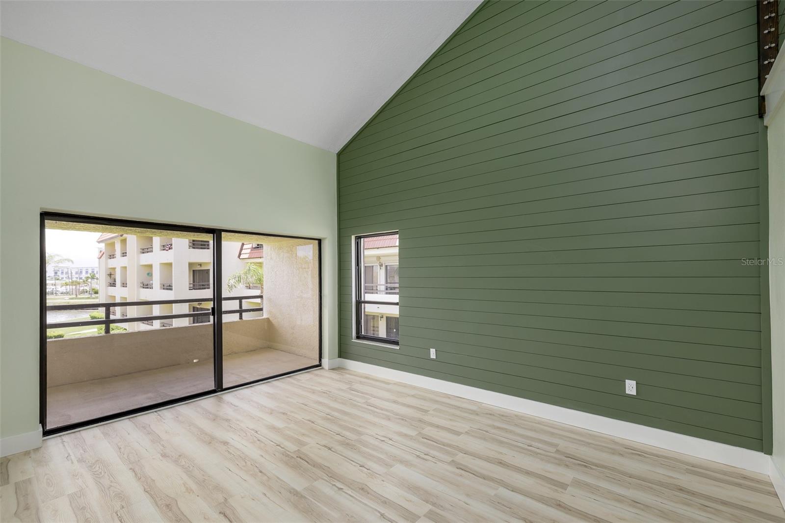 120 1ST ST E #110, TIERRA VERDE, FL, 33715