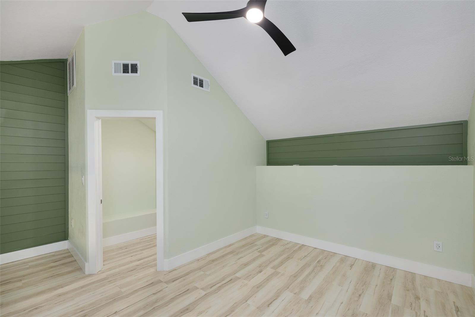 120 1ST ST E #110, TIERRA VERDE, FL, 33715