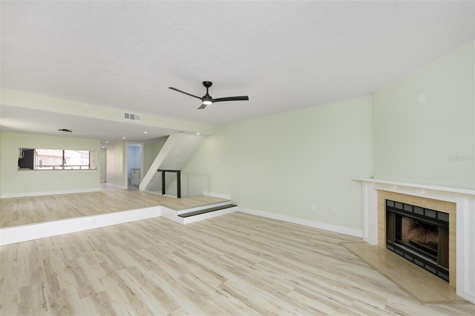 120 1ST ST E #110, TIERRA VERDE, FL, 33715