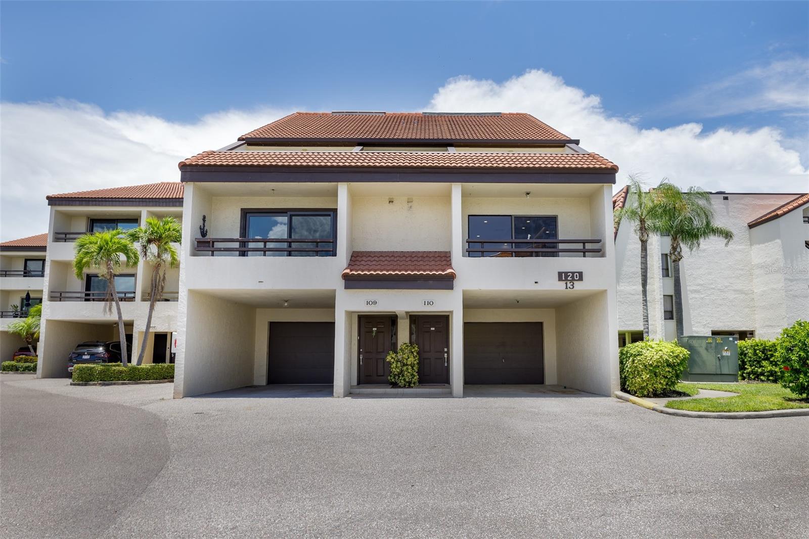 120 1ST ST E #110, TIERRA VERDE, FL, 33715