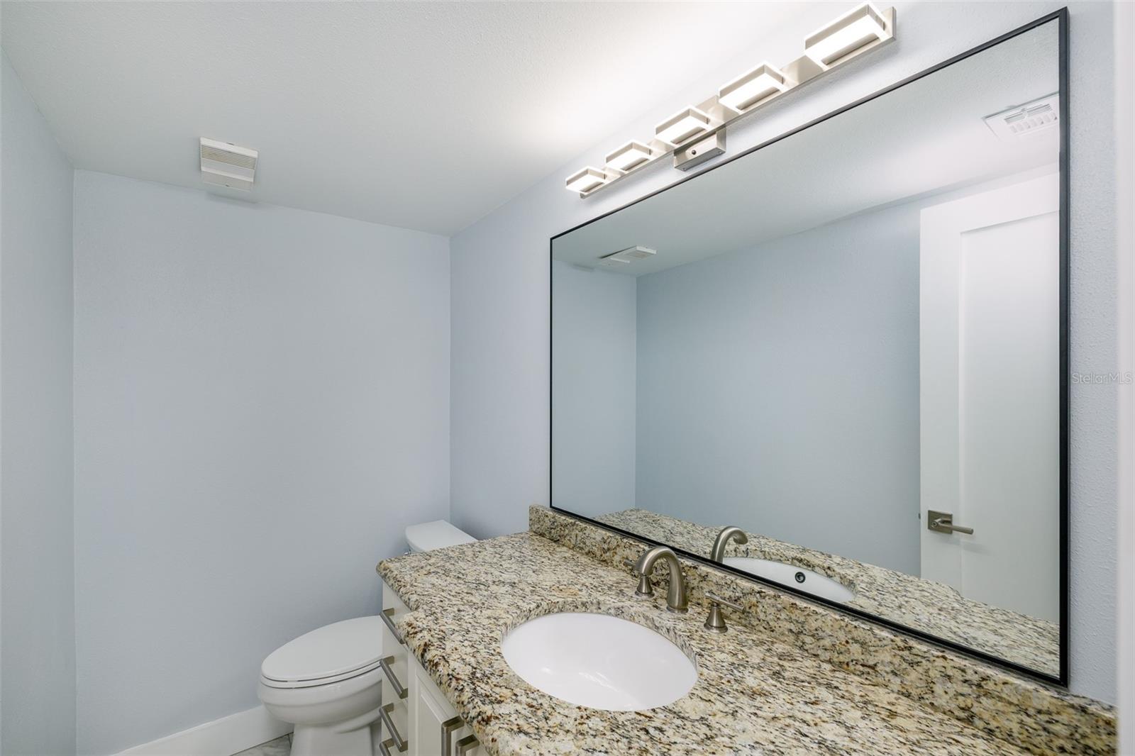 120 1ST ST E #110, TIERRA VERDE, FL, 33715