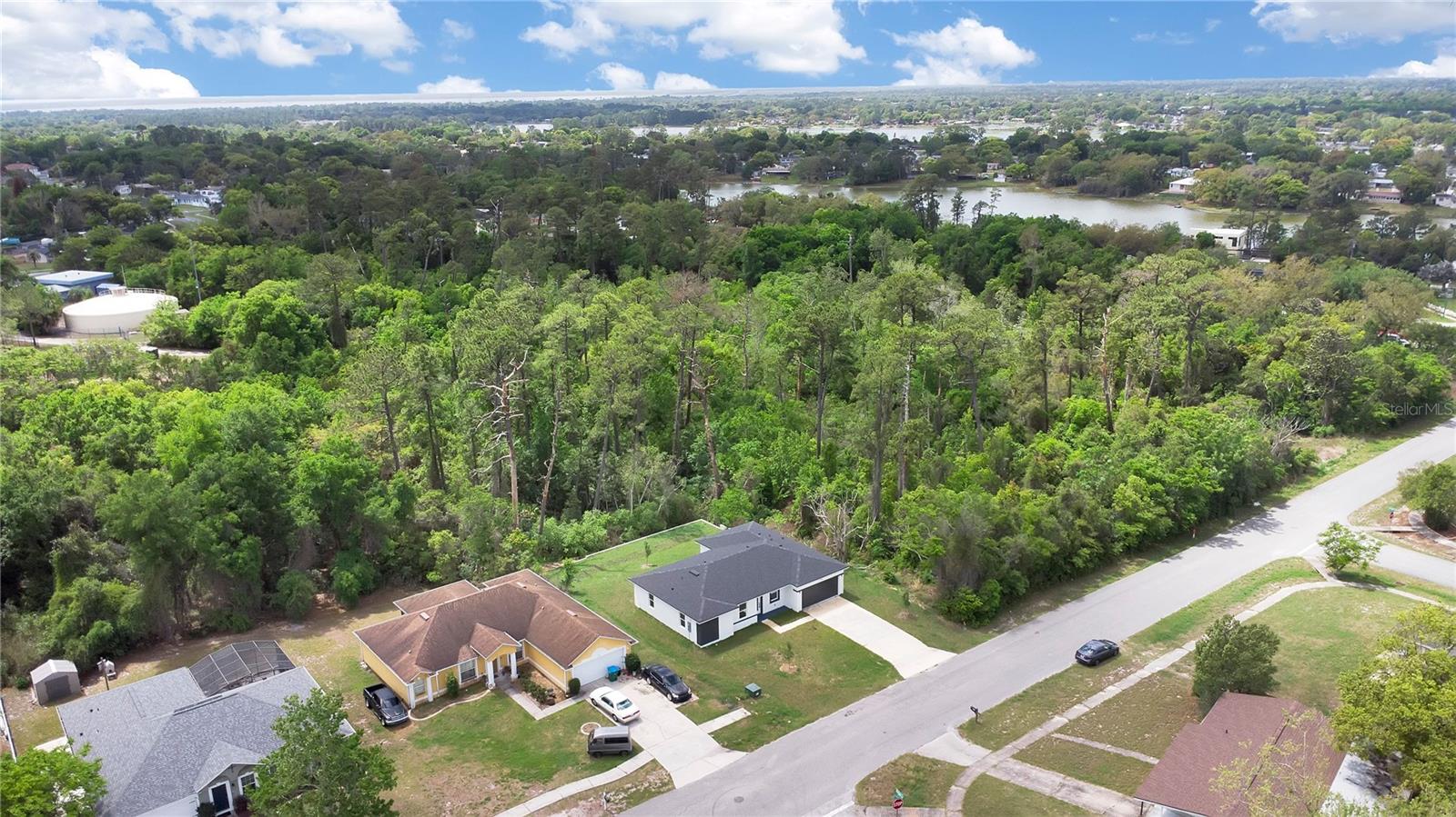 789 N MIDLAND DR, DELTONA, FL, 32725