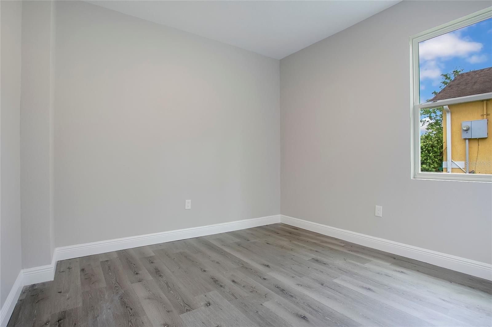 789 N MIDLAND DR, DELTONA, FL, 32725