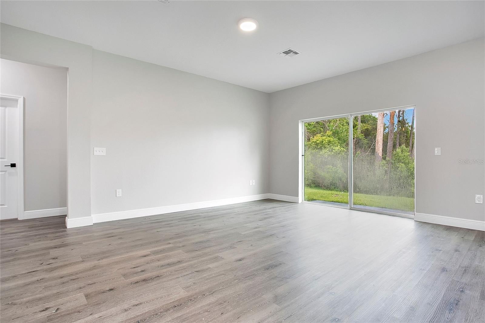 789 N MIDLAND DR, DELTONA, FL, 32725