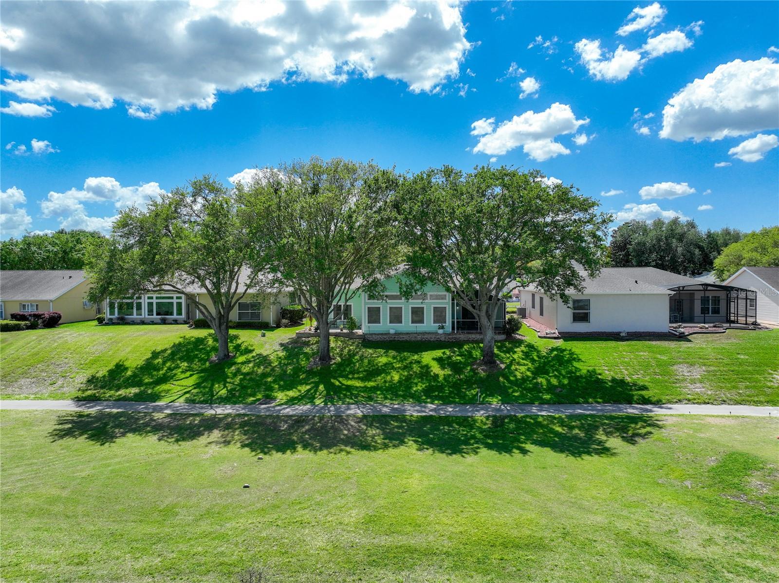 4822 SAWGRASS LAKE CIR, LEESBURG, FL, 34748