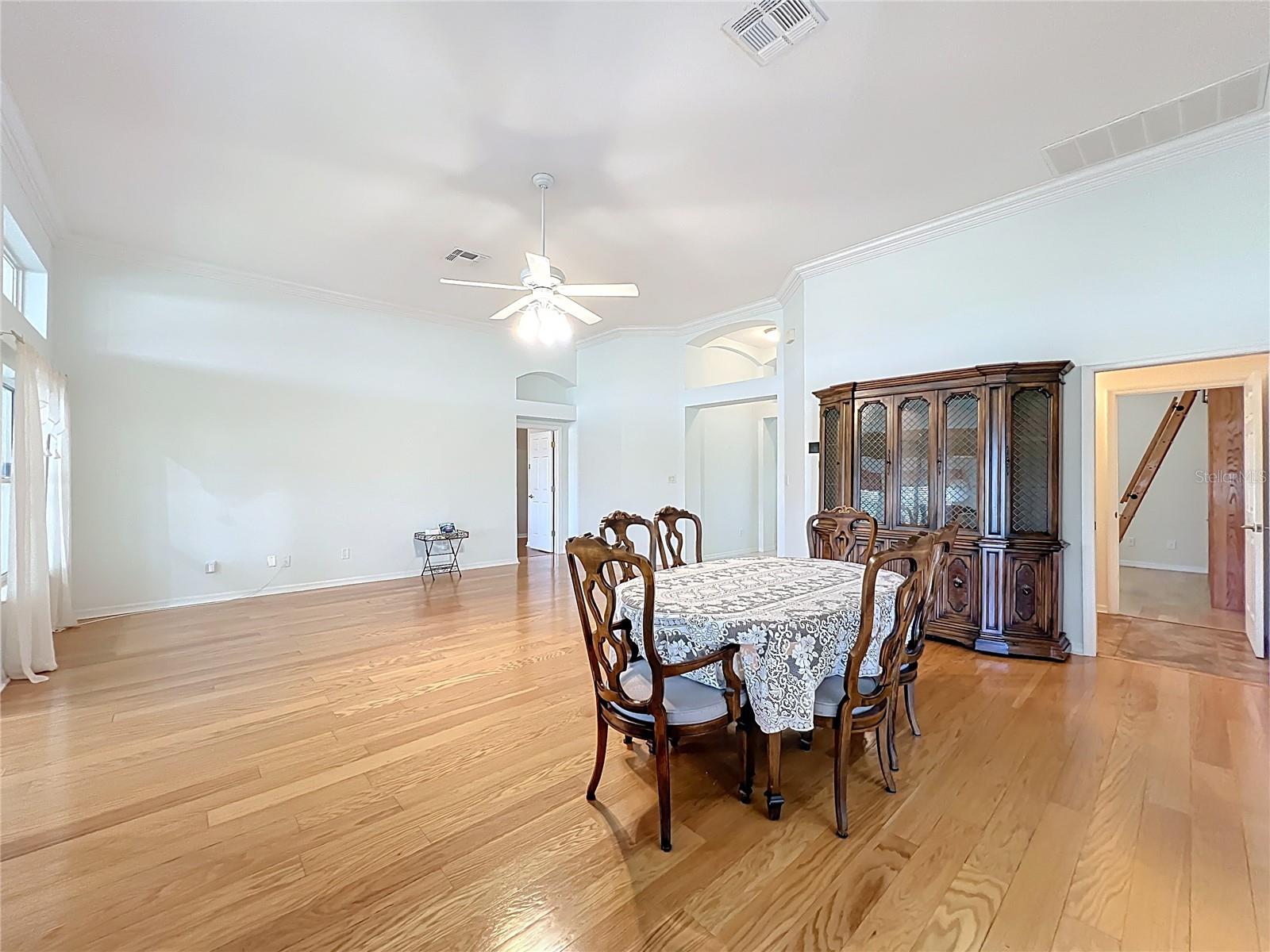 4822 SAWGRASS LAKE CIR, LEESBURG, FL, 34748