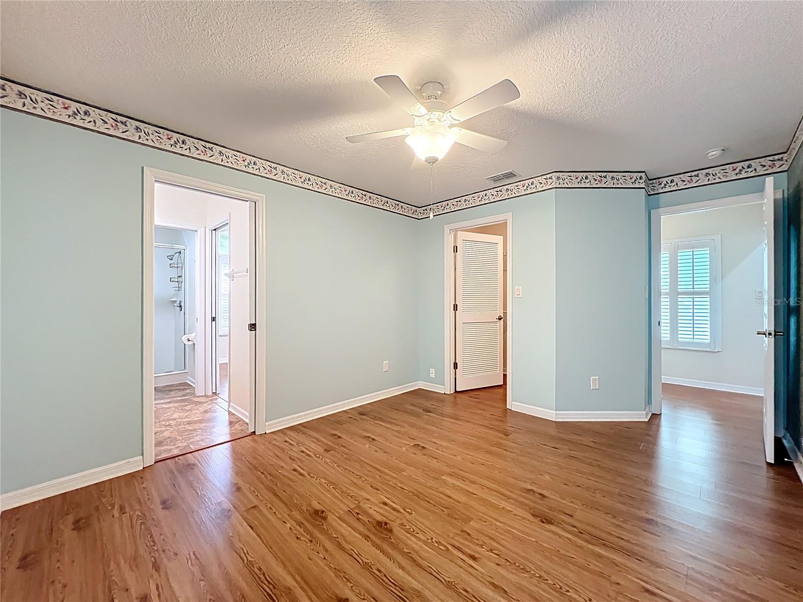 4822 SAWGRASS LAKE CIR, LEESBURG, FL, 34748