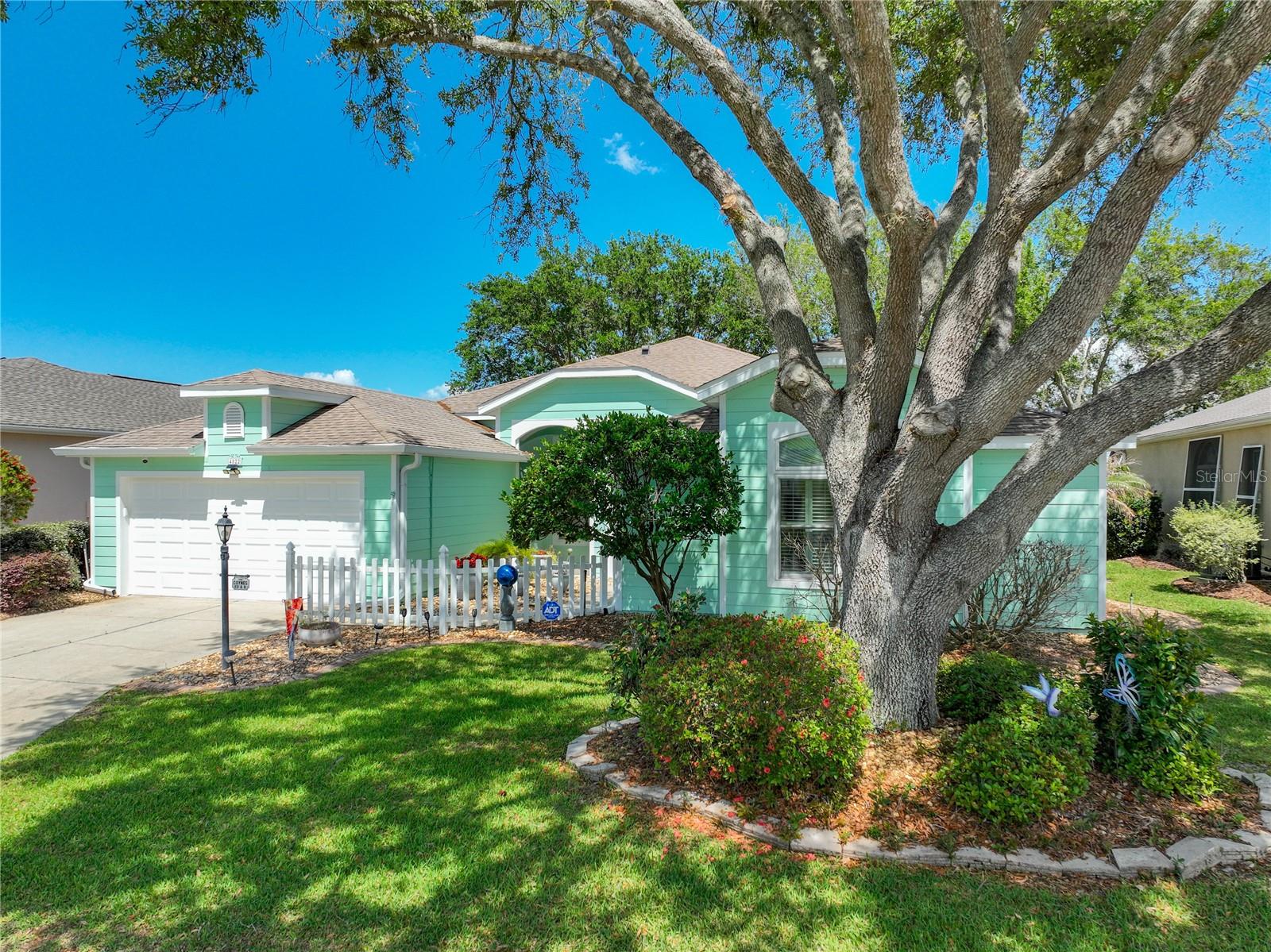 4822 SAWGRASS LAKE CIR, LEESBURG, FL, 34748