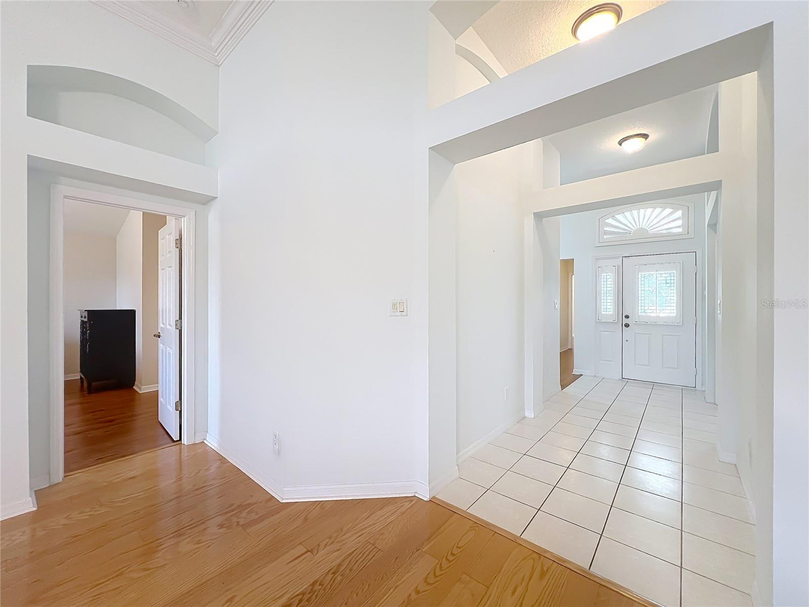 4822 SAWGRASS LAKE CIR, LEESBURG, FL, 34748