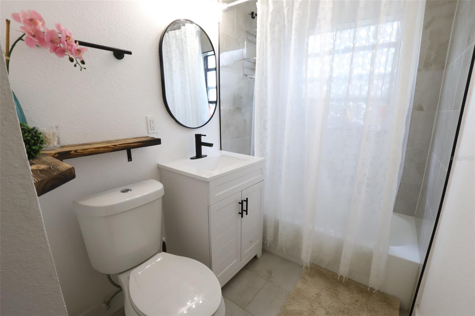 1002 NE 19TH PL, GAINESVILLE, FL, 32609