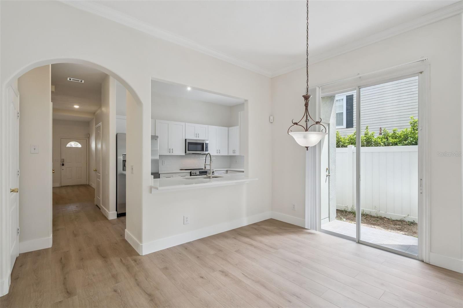 2704 E CENTRAL BLVD, ORLANDO, FL, 32803