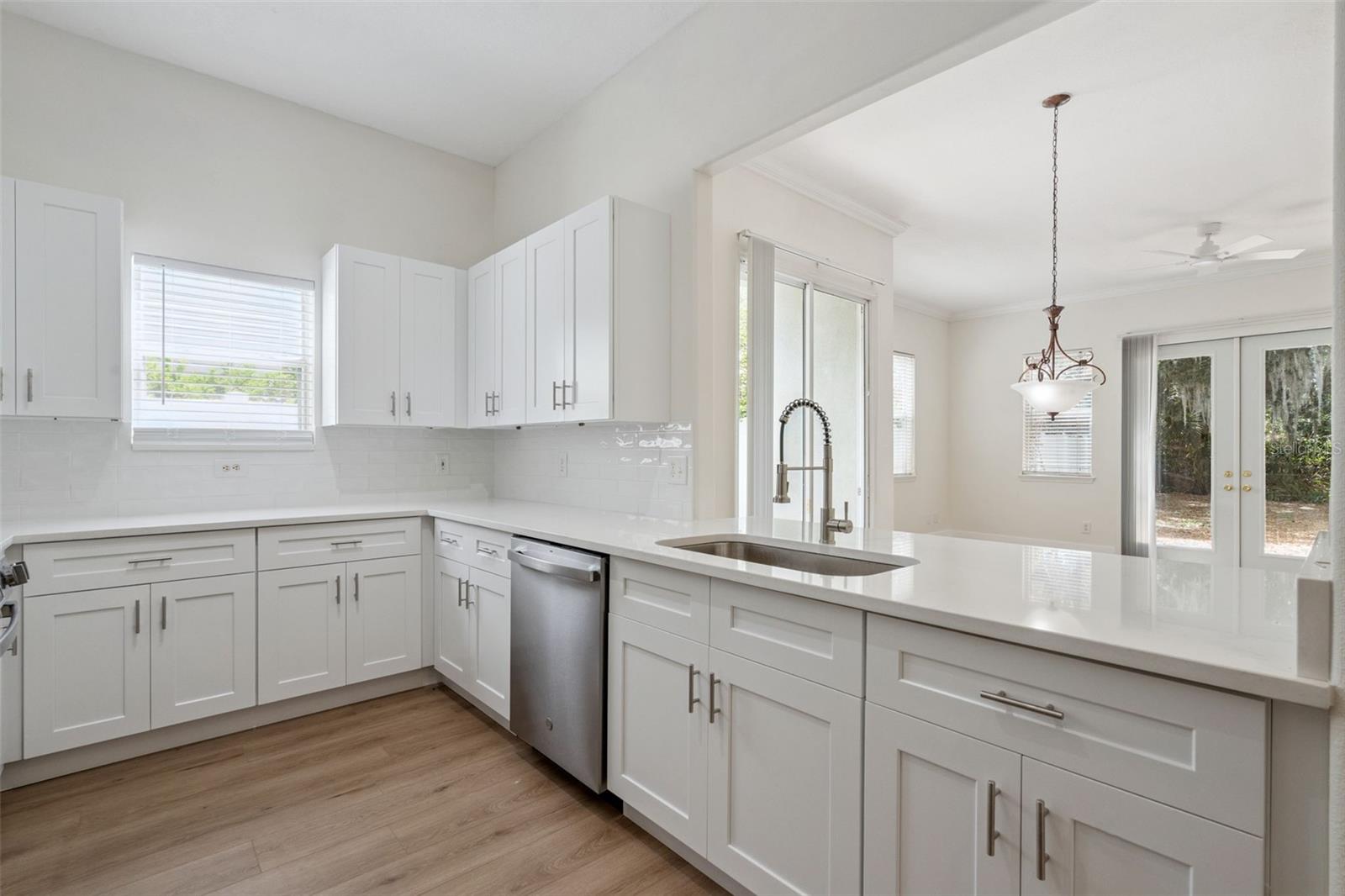 2704 E CENTRAL BLVD, ORLANDO, FL, 32803