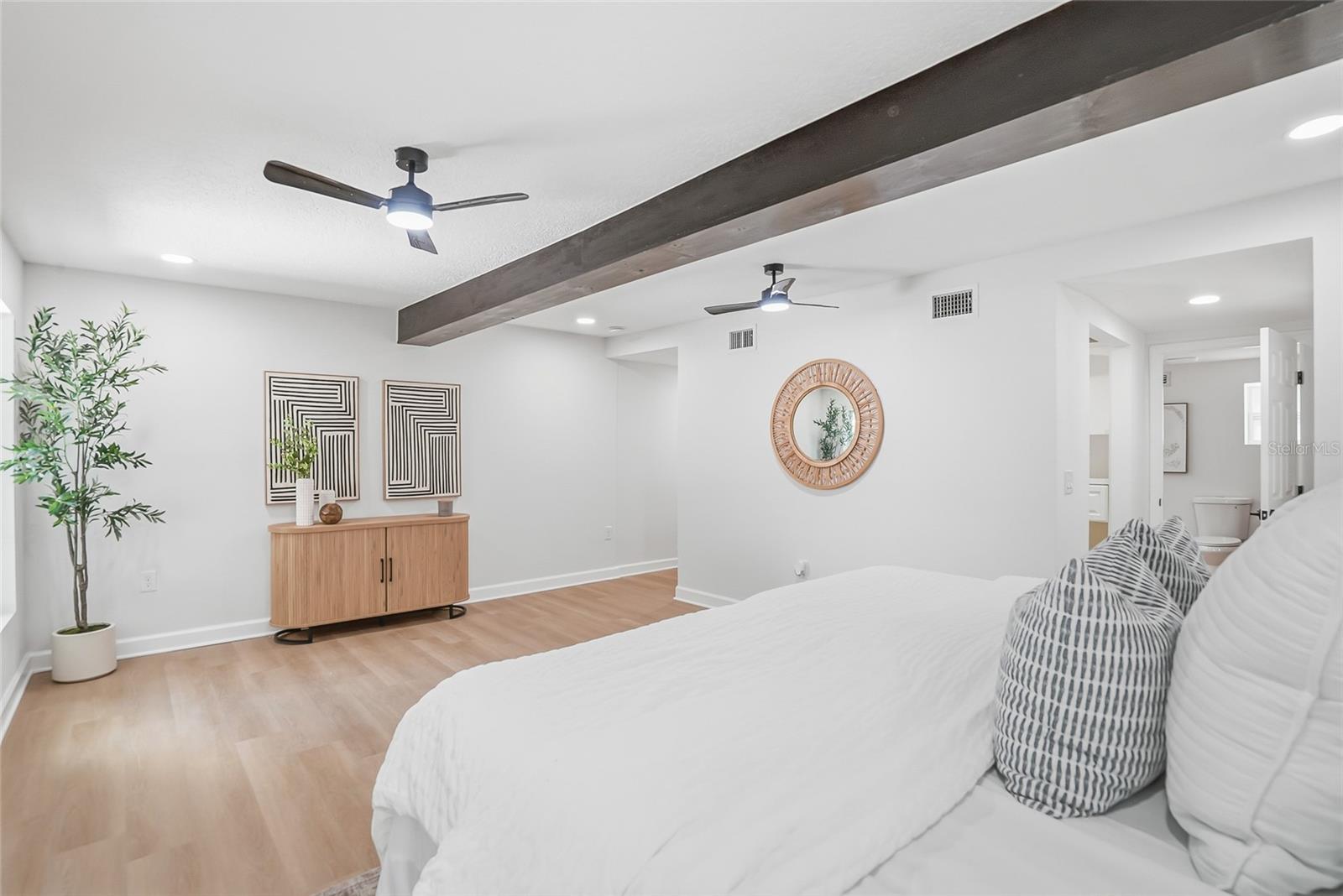 4909 S ZION ST, TAMPA, FL, 33611