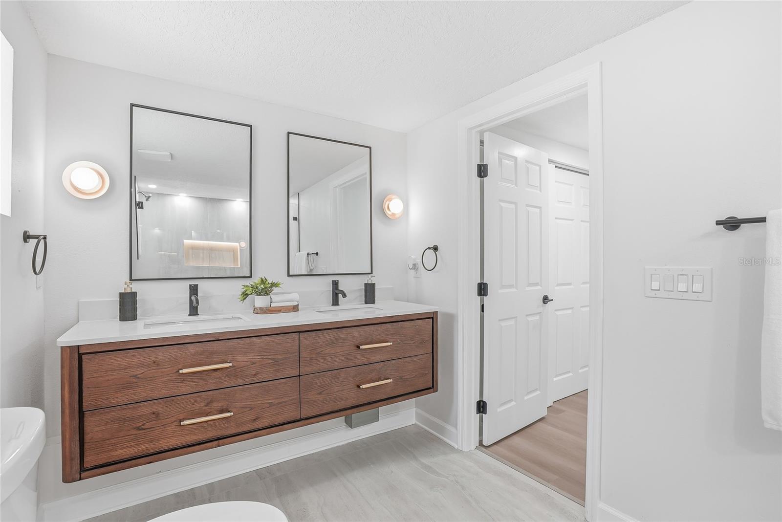 4909 S ZION ST, TAMPA, FL, 33611