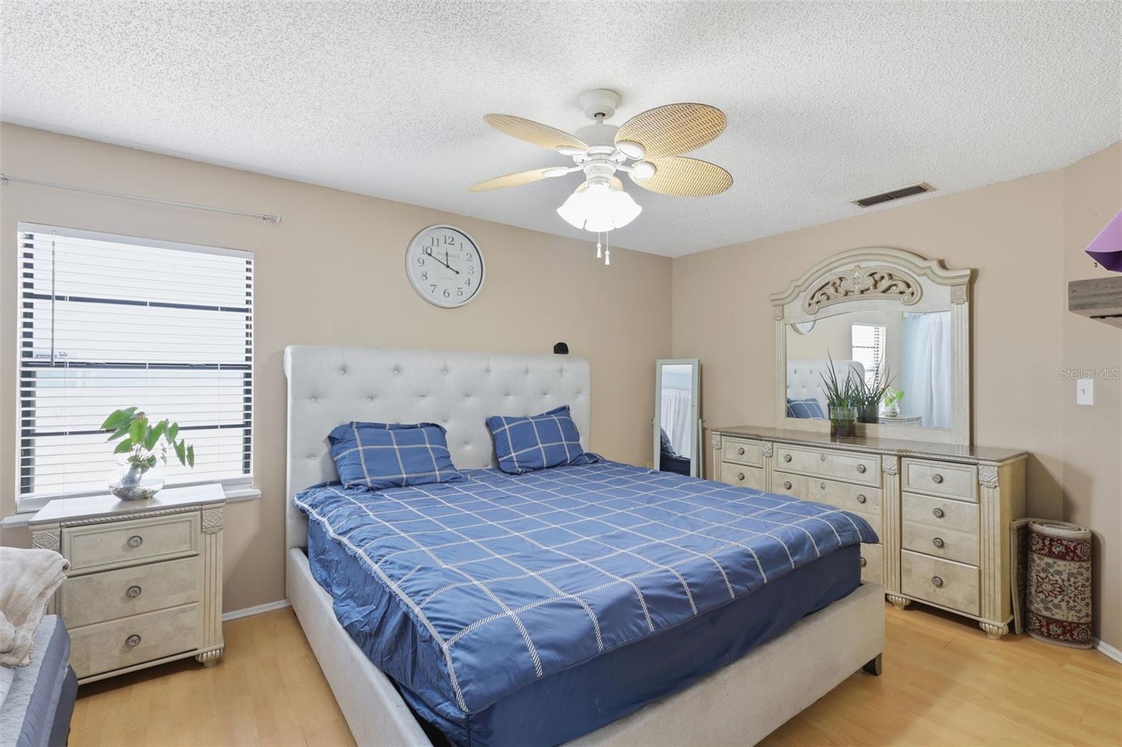 1326 FERENDINA DR, DELTONA, FL, 32725