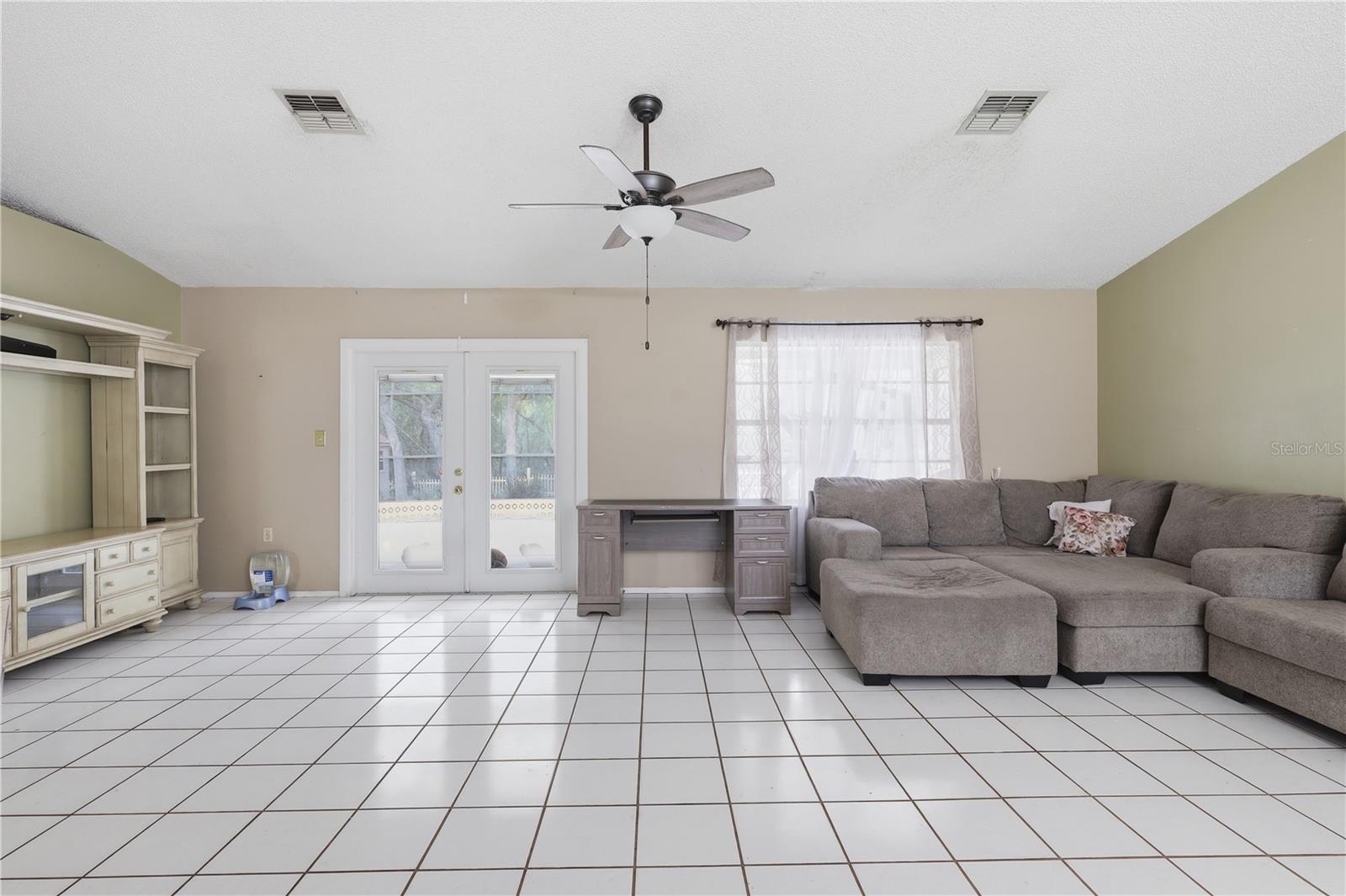 1326 FERENDINA DR, DELTONA, FL, 32725