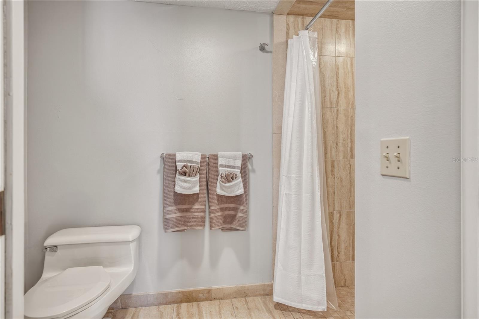 690 ISLAND WAY #307, CLEARWATER BEACH, FL, 33767