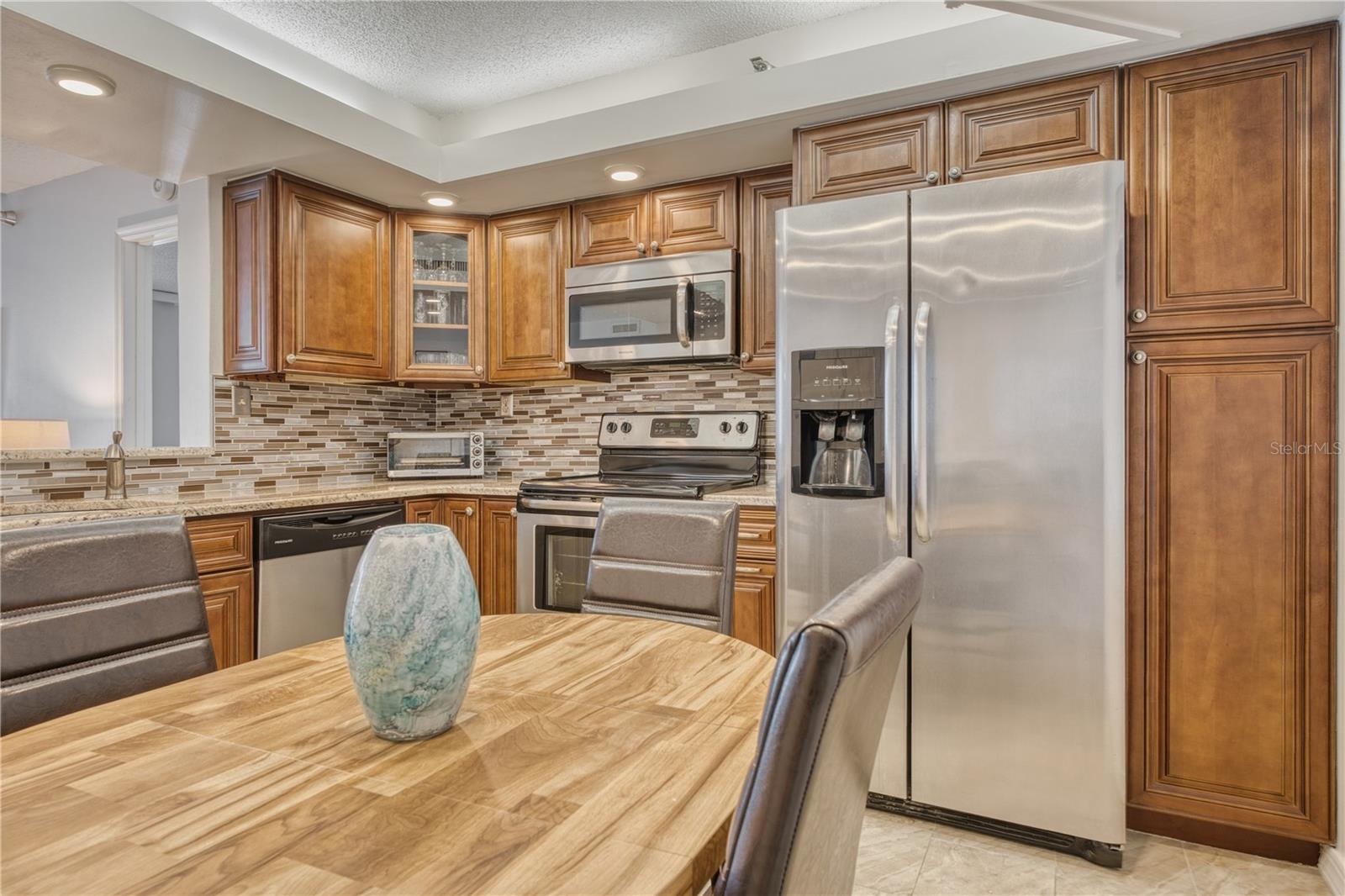 690 ISLAND WAY #307, CLEARWATER BEACH, FL, 33767