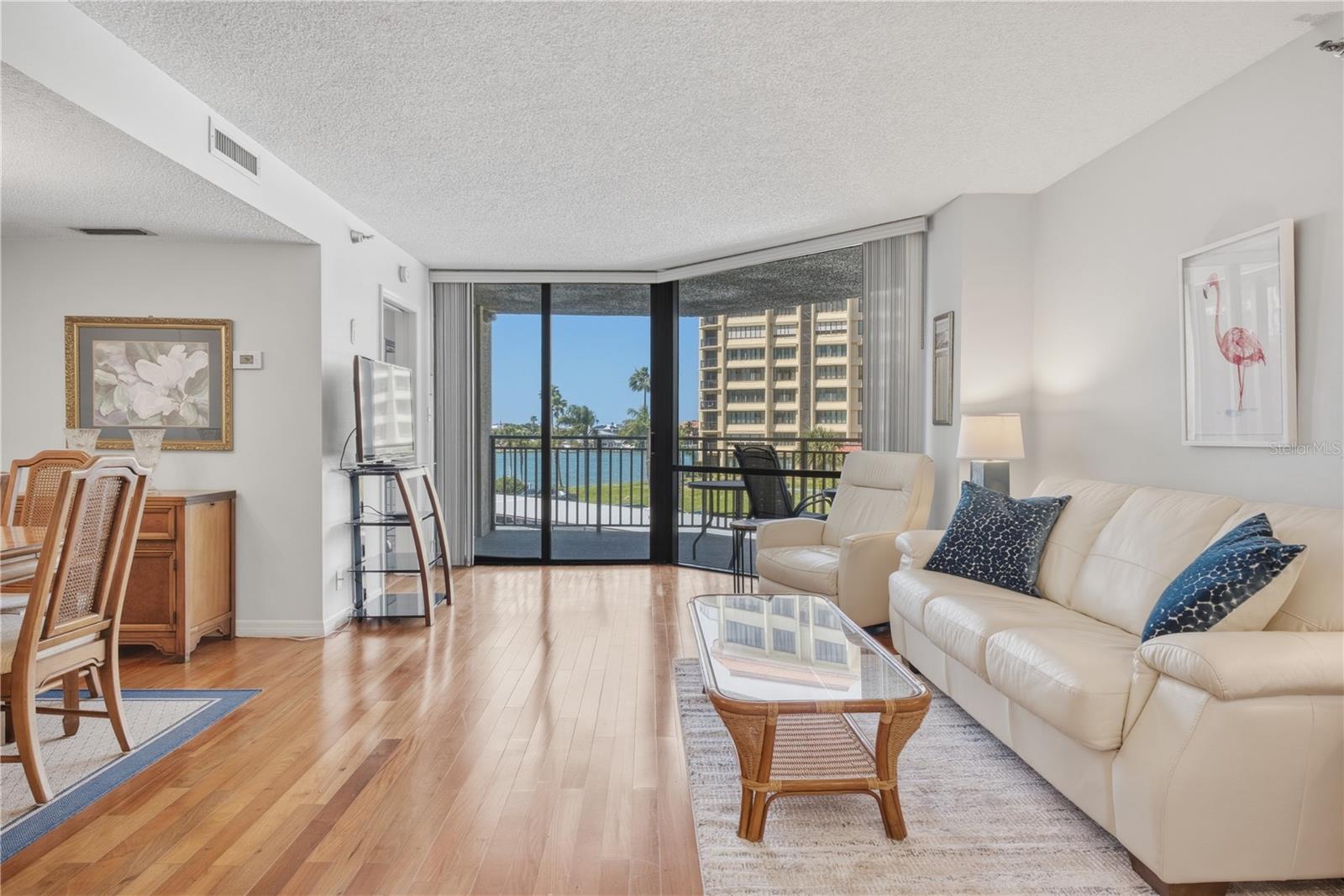 690 ISLAND WAY #307, CLEARWATER BEACH, FL, 33767