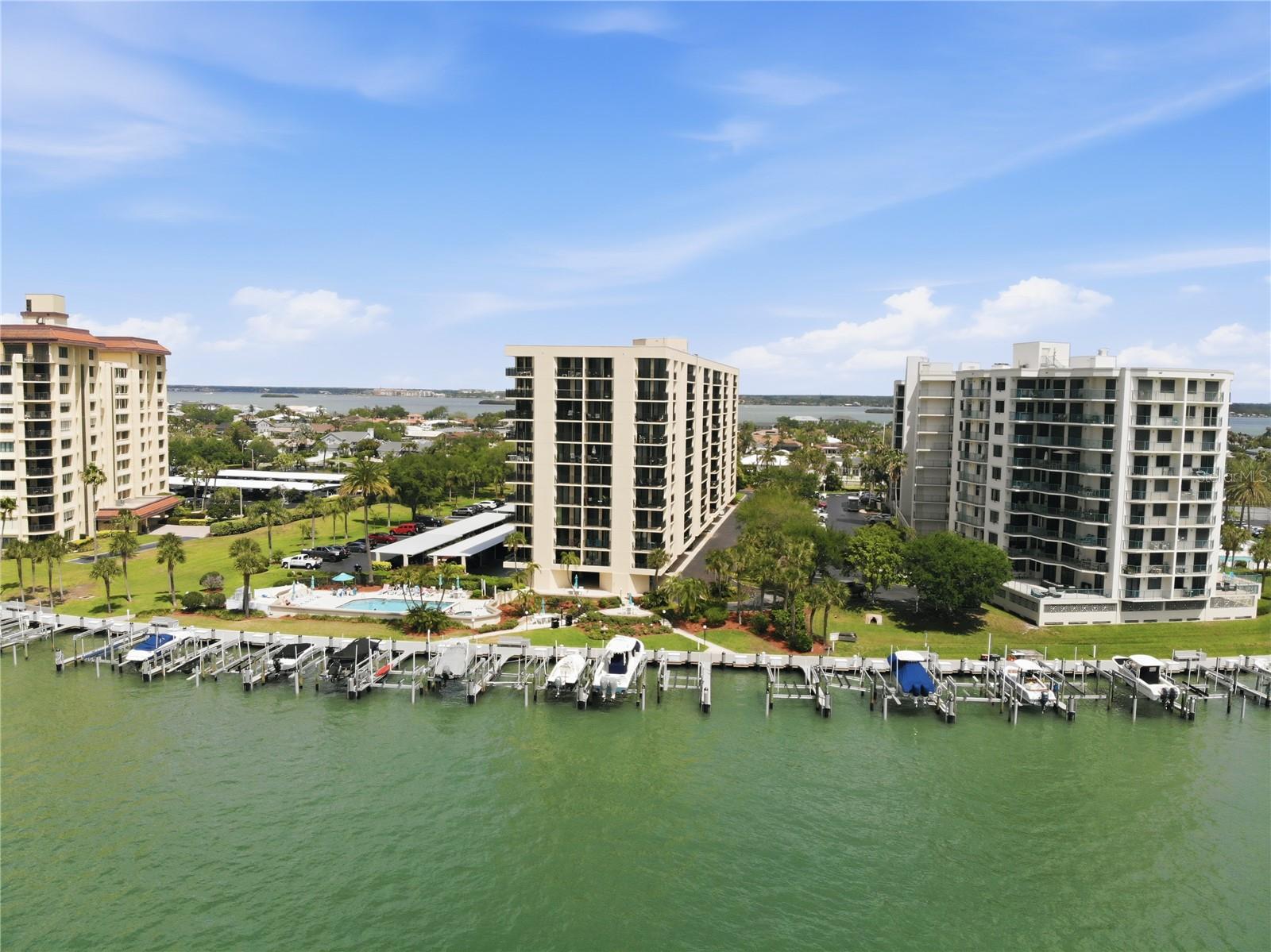 690 ISLAND WAY #307, CLEARWATER BEACH, FL, 33767