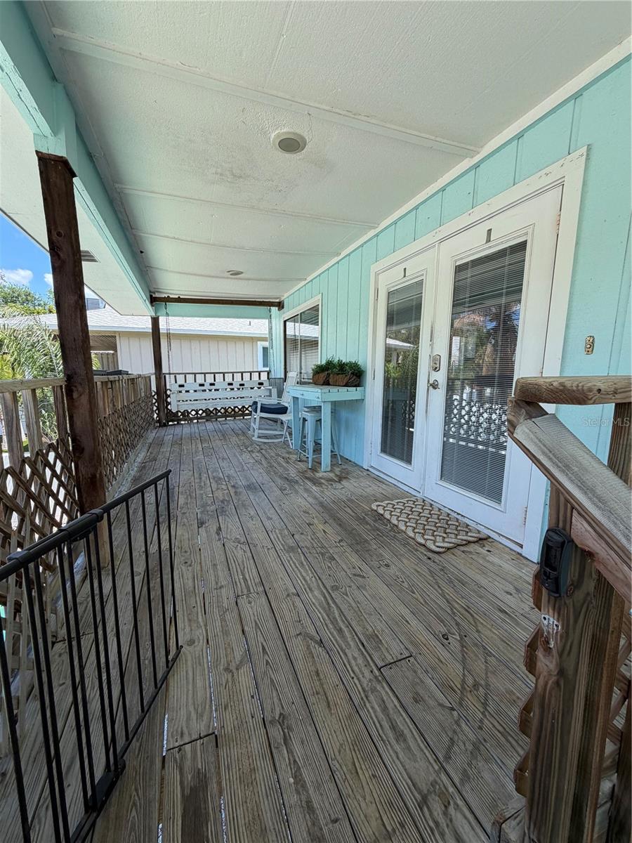 3500 OVERLOOK DR NE, ST PETERSBURG, FL, 33703