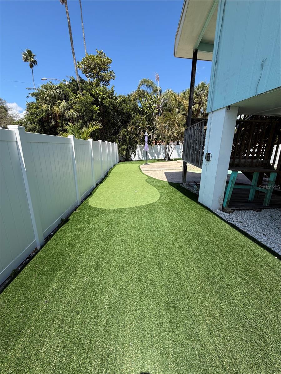 3500 OVERLOOK DR NE, ST PETERSBURG, FL, 33703