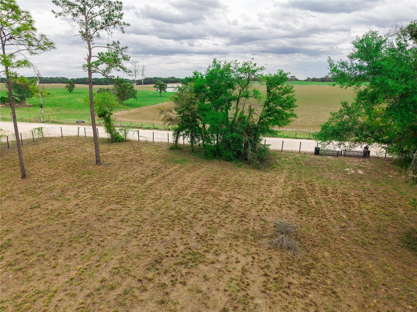 1390 NE 130TH AVE, WILLISTON, FL, 32696