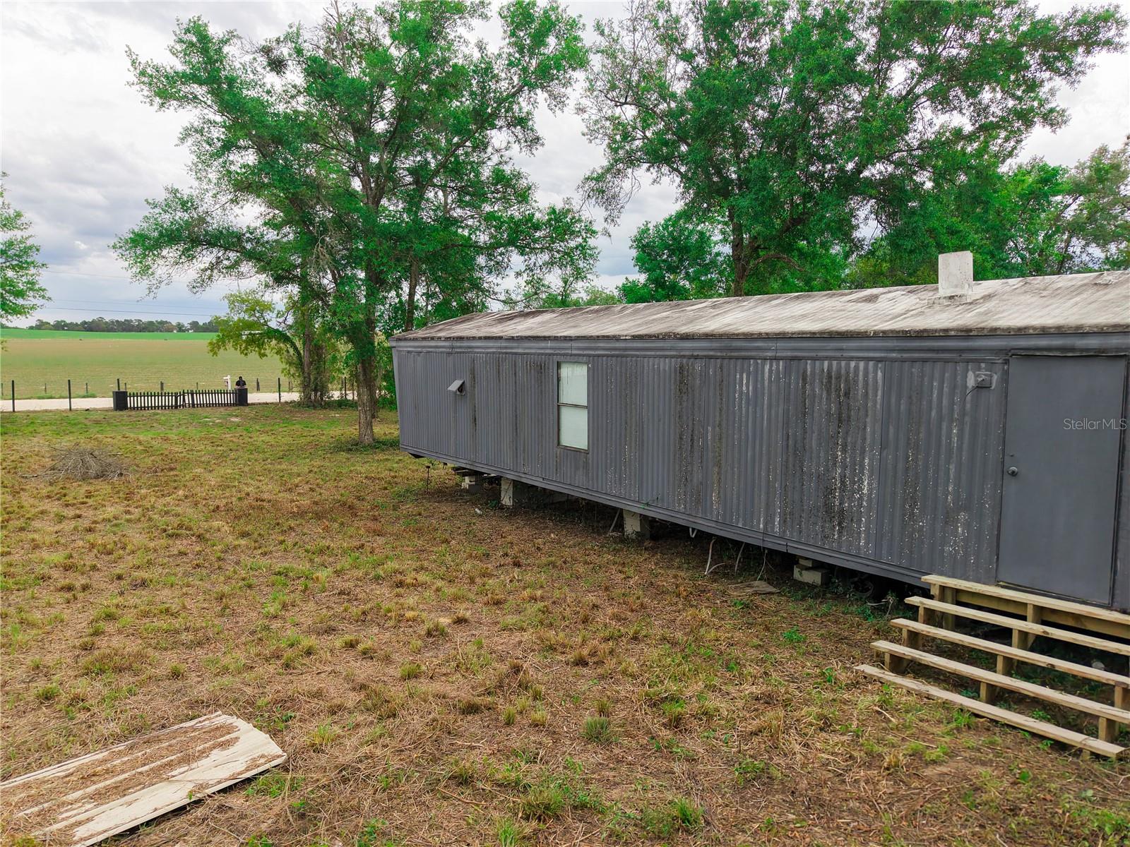 1390 NE 130TH AVE, WILLISTON, FL, 32696