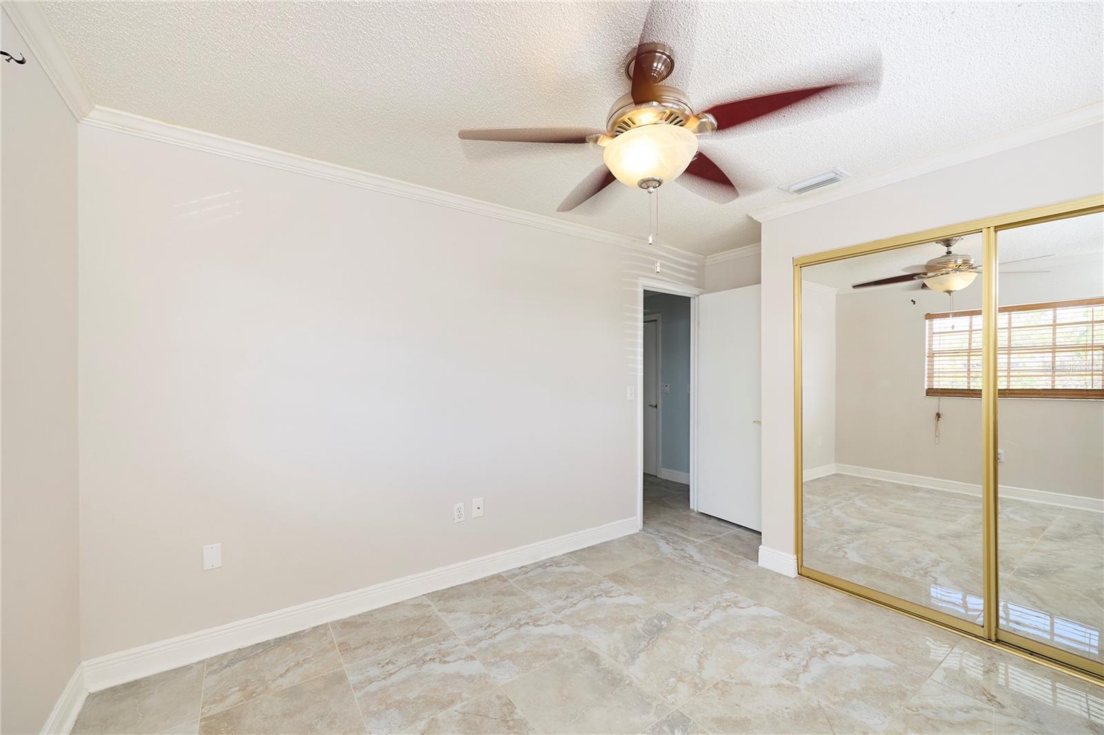 6804 N HUBERT AVE, TAMPA, FL, 33614