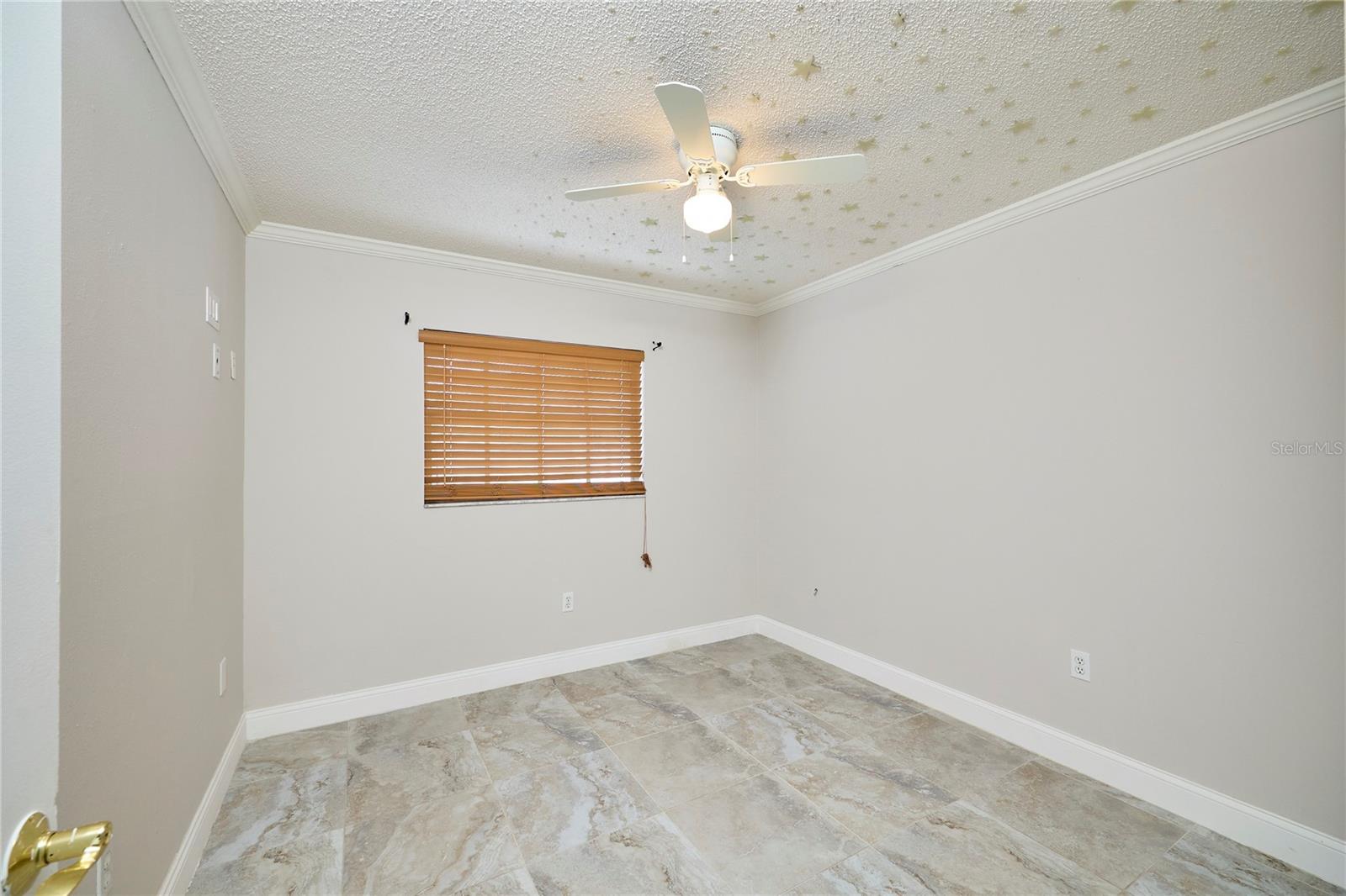 6804 N HUBERT AVE, TAMPA, FL, 33614