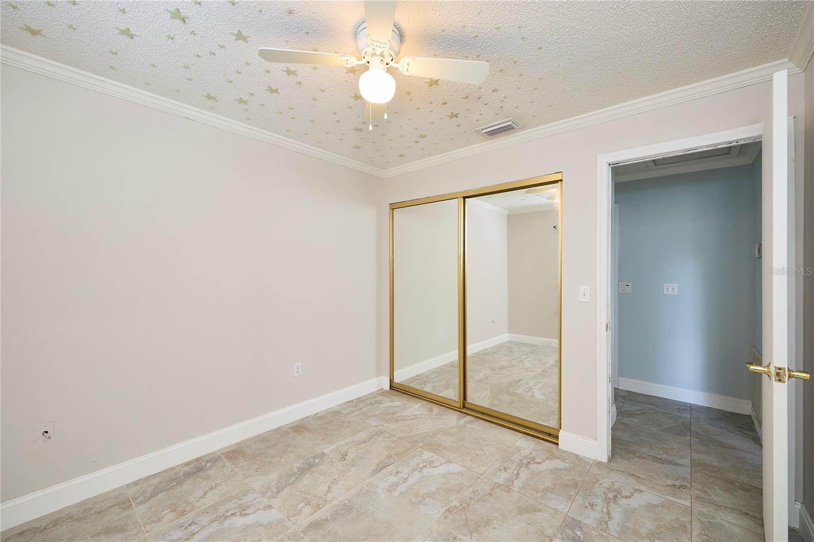 6804 N HUBERT AVE, TAMPA, FL, 33614