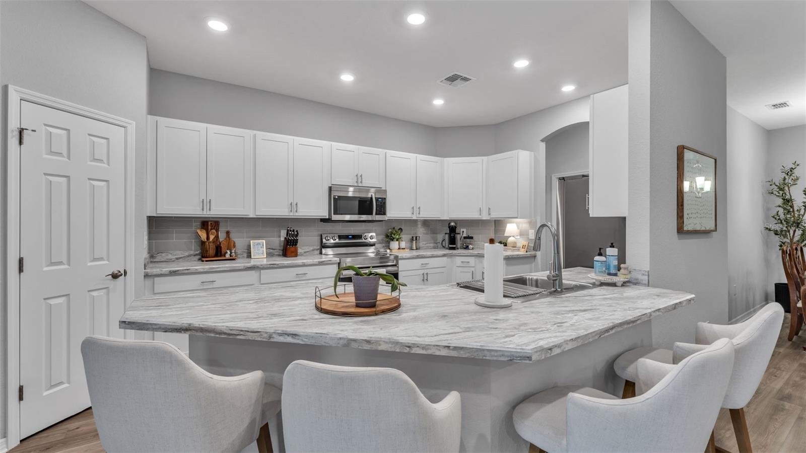 1101 MONTGOMERY LN, POLK CITY, FL, 33868