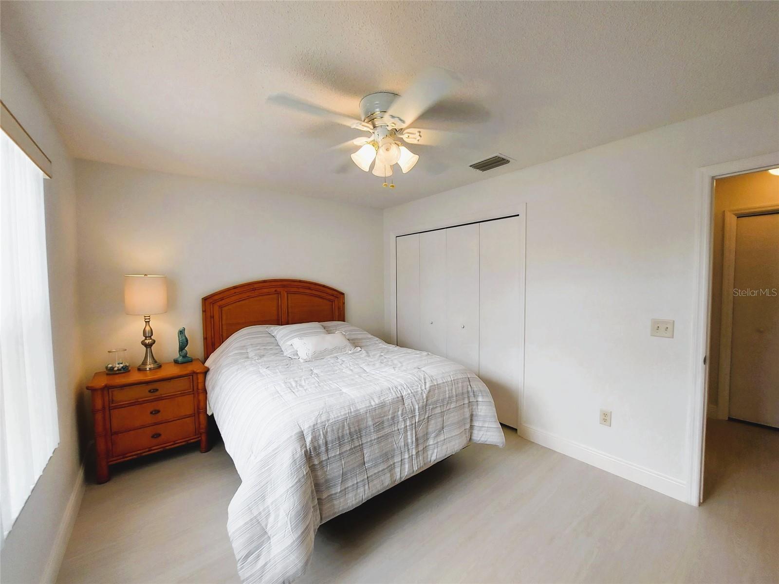 1240 PAGELAND WAY, THE VILLAGES, FL, 32162